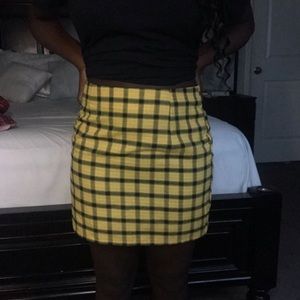 Yellow skirt